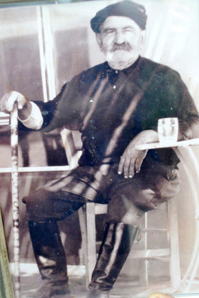 Ο Ιωάννης Πεδιώτης ή Φραγκογιάννης,  από το χωριό Αχλάδα. 