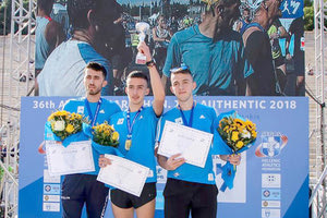 Οι νικητές του αγώνα 3 χλμ. ανδρών στον τελικό του Run Greece