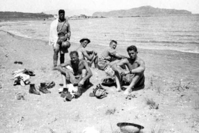 ΦΩΤΟ ΗΜΕΡΑΣ: Στην παραλία πριν τον μεγάλο χαμό