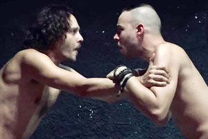 Την παράσταση “Οσα η καρδιά μου στην καταιγίδα” του Άκη Δήμου παρουσιάζουν η ΘΕ.Σ.Η και οι Stravaganti NUOVI 