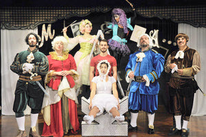 “Η κοιμωμένη ξύπνησε” από το θέατρο “Μορφές”