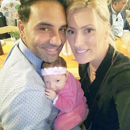 «Εκεί που τη “συλλάβαμε” εκεί και τη γεννήσαμε» δηλώνει ο χαρούμενος πατέρας 