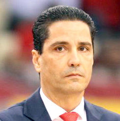 O Γιάννης Σφαιρόπουλος