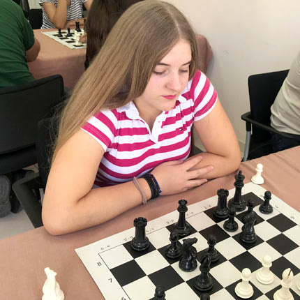 Η αθλήτρια του Σκακιστικού Ομίλου Ανωγείων Μαρία Μανουρά.