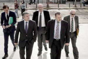 Την εισαγγελέα Αρείου Πάγου Ξένη Δημητρίου συνάντησε χθες αντιπροσωπεία της Κοινοβουλευτικής Ομάδας του Κινήματος Αλλαγής αποτελούμενη από τον γραμματέα της Κ.Ο. Βασίλη Κεγκέρογλου και τους βουλευτές Θεόδωρο Παπαθεοδώρου, Γιώργο Καρρά και Γιάννη Κουτσούκο.