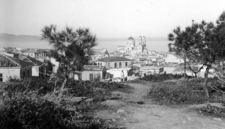 1943, το Ηράκλειο με τον Άγιο Μηνά. Φωτογραφία του Γερμανού Υπαξιωματικού Rοlf Marcus
