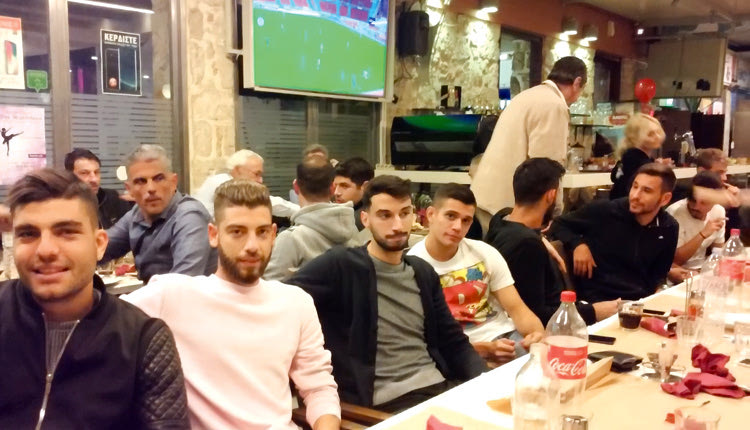 Σύσσωμο το ποδοσφαιρικό τμήμα του Εργοτέλη παρευρέθηκε το βράδυ της Δευτέρας στο «Iraklio Bowling Center» μετά από πρόσκληση του Γιώργου Σουλτάτου. 