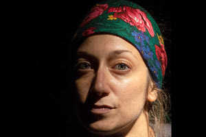 Το έργο «Άγγελέ μου» του Βρετανού συγγραφέα Χένρι Νέιλορ παρουσιάζει η εταιρεία θεάτρου ΜΝΗΜΗ