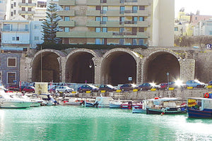 Ενετικά Νεώρια στο Λιμάνι Ηρακλείου