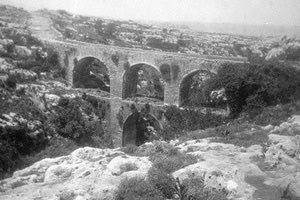 ΦΩΤΟ ΗΜΕΡΑΣ: Η καμάρα που τίναξαν οι Γερμανοί