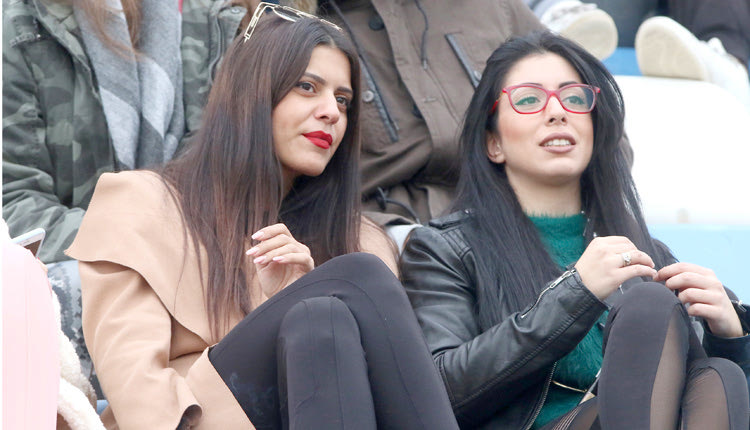 φίλαθλοι στην Αλικαρνασσό 