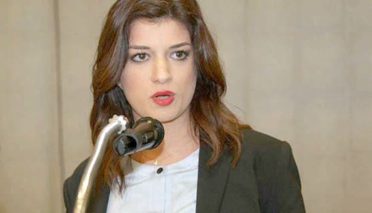 Η Κατερίνα Νοτοπούλου