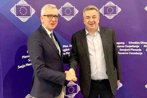 Με τον περιφερειάρχη της Σαρδηνίας Francesco Pigliaru συναντήθηκε στις Βρυξέλλες ο περιφερειάρχης Κρήτης Σταύρος Αρναουτάκης
