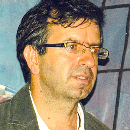  ο  καθηγητής και πρόεδρος του Τμήματος Κοινωνιολογίας και διευθυντής του Εργαστηρίου Κοινωνικής Ανάλυσης και Εφαρμοσμένης Κοινωνικής Έρευνας Γιάννης Ζαϊμάκης