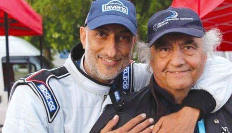 Το 2014 ο γιος του θρυλικού Ιαβέρη διαγνώστηκε ως νεφροπαθής. Όμως, ο πατέρας του, Τάσος Μαρκουίζος, αποφάσισε να δωρίσει το νεφρό του στο παιδί του για να σωθεί.