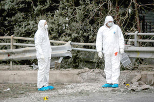 Η ισχυρή έκρηξη έκοψε το μασίφ σίδερο του κιγκλιδώματος