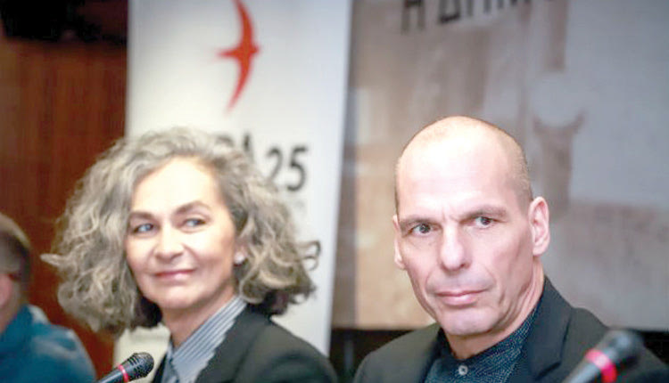 η Σοφία Σακοράφα, άλλοτε ευρωβουλευτής του ΣΥΡΙΖΑ, αποφάσισε να κατέβει στις ευρωεκλογές με το ψηφοδέλτιο του ΜέΡΑ25