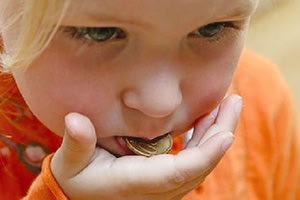 Τι κάνετε όταν το παιδί σας καταπιεί ξένο σώμα