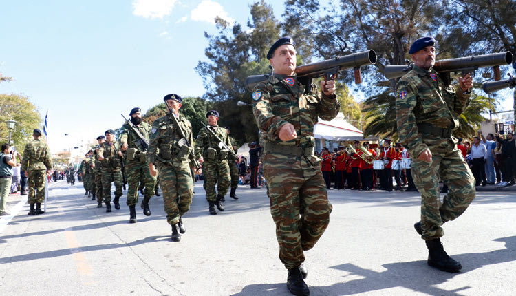 εθνική επέτειος της 28ης Οκτωβρίου - στρατιωτική παρέλαση