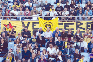 κόσμος εργοτέλη στο «Παγκρήτιο»