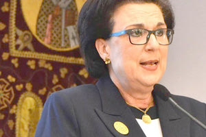 Η κ. Αθηνά Κυριακάκη-Σφακάκη