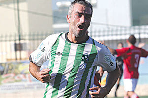 ο Μανόλης Ρουμπάκης