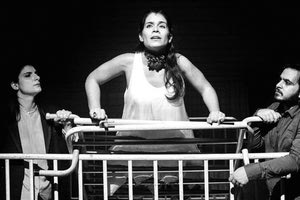 Την “Αντιγόνη” του Σοφοκλή παρουσιάζουν ξανά για μία παράσταση, η ΘΕΣΗ και οι Stravaganti NUOVI