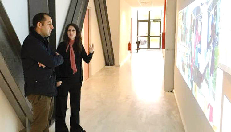 Αποφασισμένος να επεκτείνει τη συνεργασία της Περιφέρειας Κρήτης με το ΙΤΕ είναι ο αντιπεριφερειάρχης Κώστας Φασουλάκης που χθες είχε την ευκαιρία να δει από κοντά την ερευνητική δραστηριότητα που είναι σε εξέλιξη στο ίδρυμα.