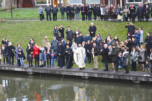 Ένας Κρουσανιώτης παπάς στον αγιασμό των υδάτων της Ουτρέχτης