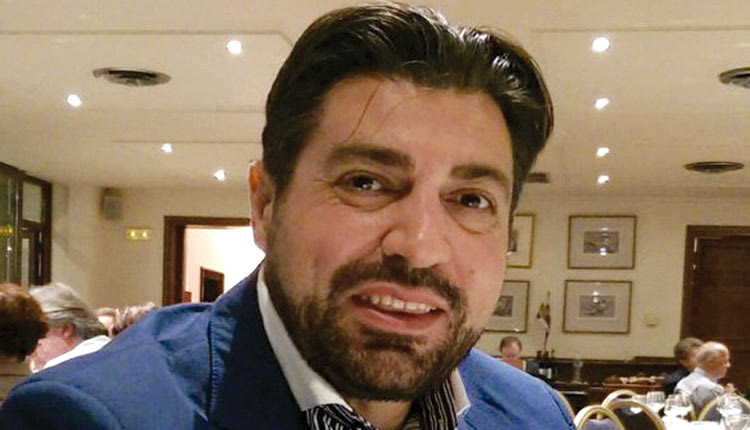 ο Γιάννης Μπρας