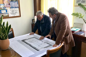 Συνάντηση με τον δήμαρχο Φαιστού πραγματοποίησε ο βουλευτής Ηρακλείου ΣΥΡΙΖΑ Νίκος Ηγουμενίδης.