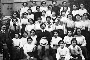 ΦΩΤΟ ΗΜΕΡΑΣ: Το Παρθεναγωγείο του Ηρακλείου