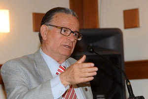 “Έφυγε” ο ιστορικός Σαράντης Καργάκος