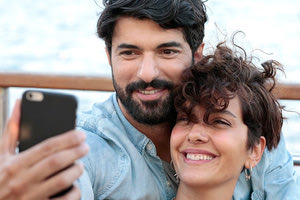 Το “Αν” του Παπακαλιάτη έγινε τουρκική ταινία με τίτλο Bir Ask - Iki Hayat που σημαίνει “Μία αγάπη - Δύο ζωές