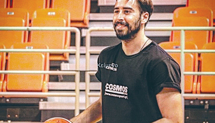 ο Λάμπρος Αντωνόπουλος