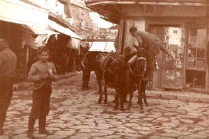 ΦΩΤΟ ΗΜΕΡΑΣ: Στα σοκάκια της πόλης
