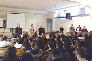 ΕΞΑΡΤΗΣΕΙΣ: Οι νέοι του Κρουσώνα ενημερώθηκαν για το αλκοόλ