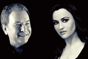 ο Μανώλης  Μητσιάς και η Καρυοφυλλιά Καραμπέτη