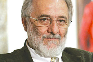 Ο Γιάννης Σμαραγδής