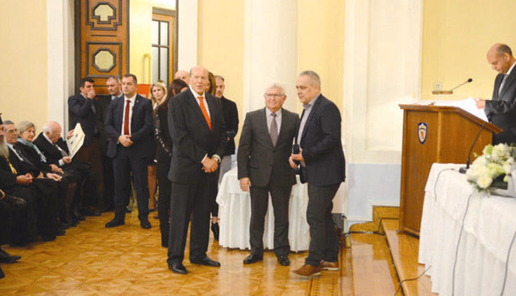 Παρουσία του Προέδρου της Δημοκρατίας, Προκόπη Παυλόπουλου, διεξήχθη η 35η απονομή των δημοσιογραφικών βραβείων του Ιδρύματος Μπότση