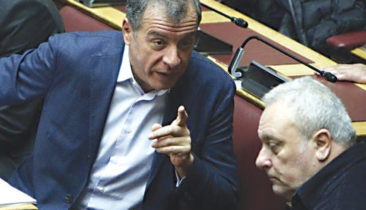 Σταύρος Θεοδωράκης και Γρηγόρης Ψαριανός 