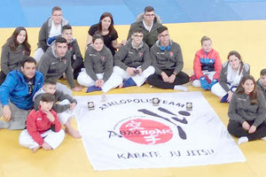 Η ομάδα του Αθλόπολις που πήρε μέρος στους αγώνες