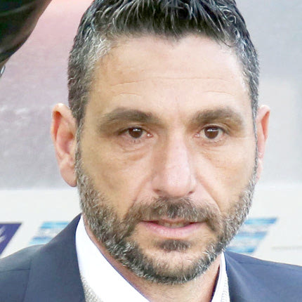 Ο Νίκος Καραμπετάκης