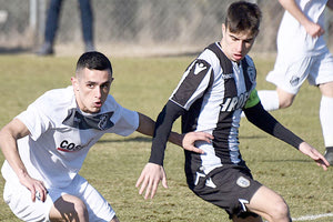 Φάση από το παιχνίδι των Κ-19 ΠΑΟΚ-ΟΦΗ