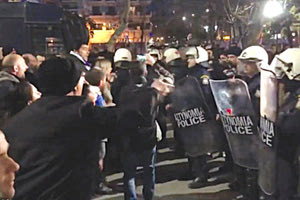 Εντάσεις και επεισόδια στη Θεσσαλονίκη με αφορμή την παρουσία του Προκόπη Παυλόπουλου