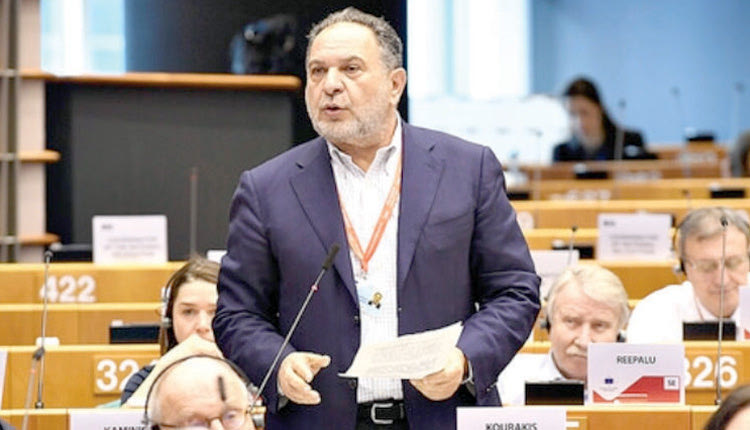 Ο Γιάννης Κουράκης στη συνεδρίαση της Επιτροπής των Περιφερειών