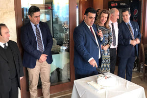 Οι διευθυντές ξενοδοχείων έκοψαν την πίτα τους