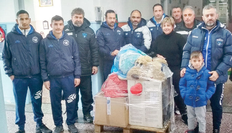 Μοίρασε είδη πρώτης ανάγκης η Δαμάστα