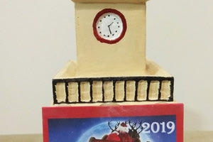 Στο επίκεντρο το αντίγραφο του εμβληματικού ρολογιού του Αγ. Μύρωνα