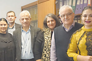 Ένας “Οδηγός Μαγειρικής” που… γιατρεύει πληγές